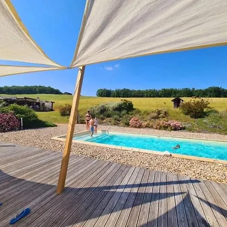Zecamping 4 Etoiles Familial Animaux Acceptes Bien-etre Piscine Chauffee Luksusowy namiot Estipouy
