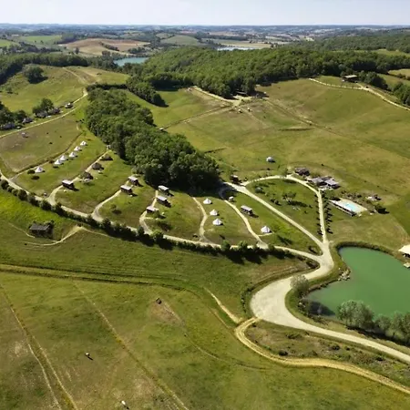 Zecamping 4 Etoiles Familial Animaux Acceptes Bien-etre Piscine Chauffee Luxussátor Estipouy