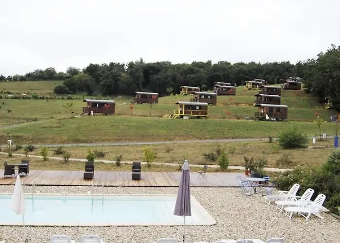 4 Etoiles - Piscine - Eed0aa *