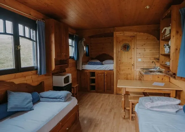 4 Etoiles - Piscine - Eed0aa *